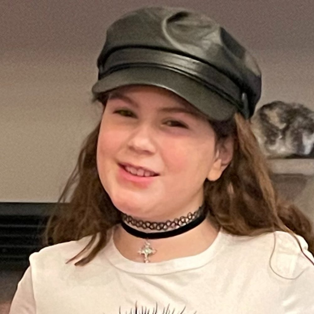 I am selling the hat
